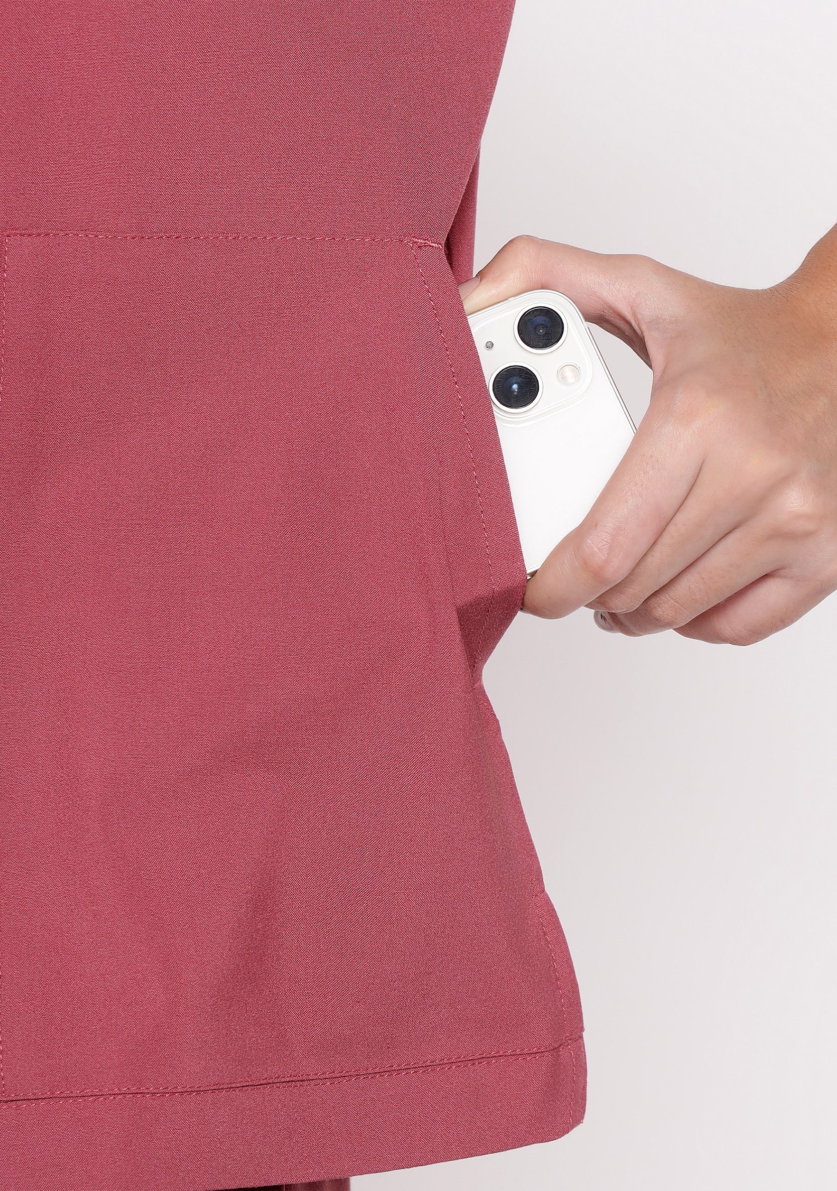 ecoflex™ Women's V-Neck (Mauve) Scrub