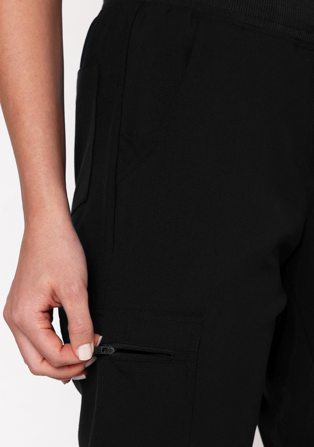 ecoflex™ Women's Mandarin Collar (Black) Scrubs